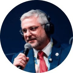 Adriano Massuda, secretario ejecutivo del Ministerio de Salud, en el escenario Compromisos Sectoriales del Conahp 2026